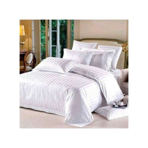 Quality White Duvet + Bedsheets + 4 Pillowcases + D-Bag
